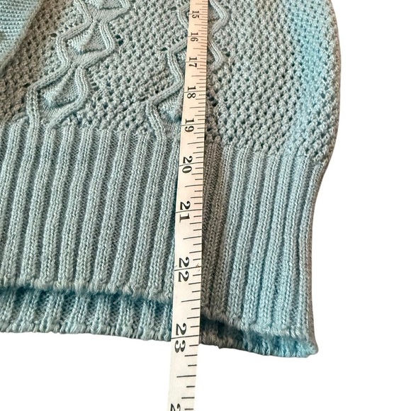 Women's Blue Knit Vest - Picture 5 of 5